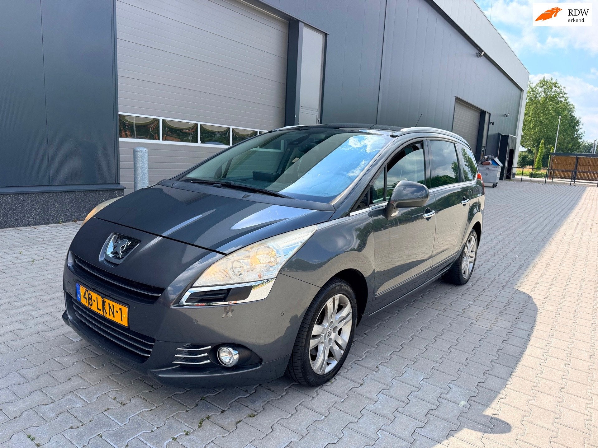 Peugeot 5008 1.6 THP Blue Lease Executive 7p, Voorwielaandrijving, Euro 5, Stof, Gebruikt