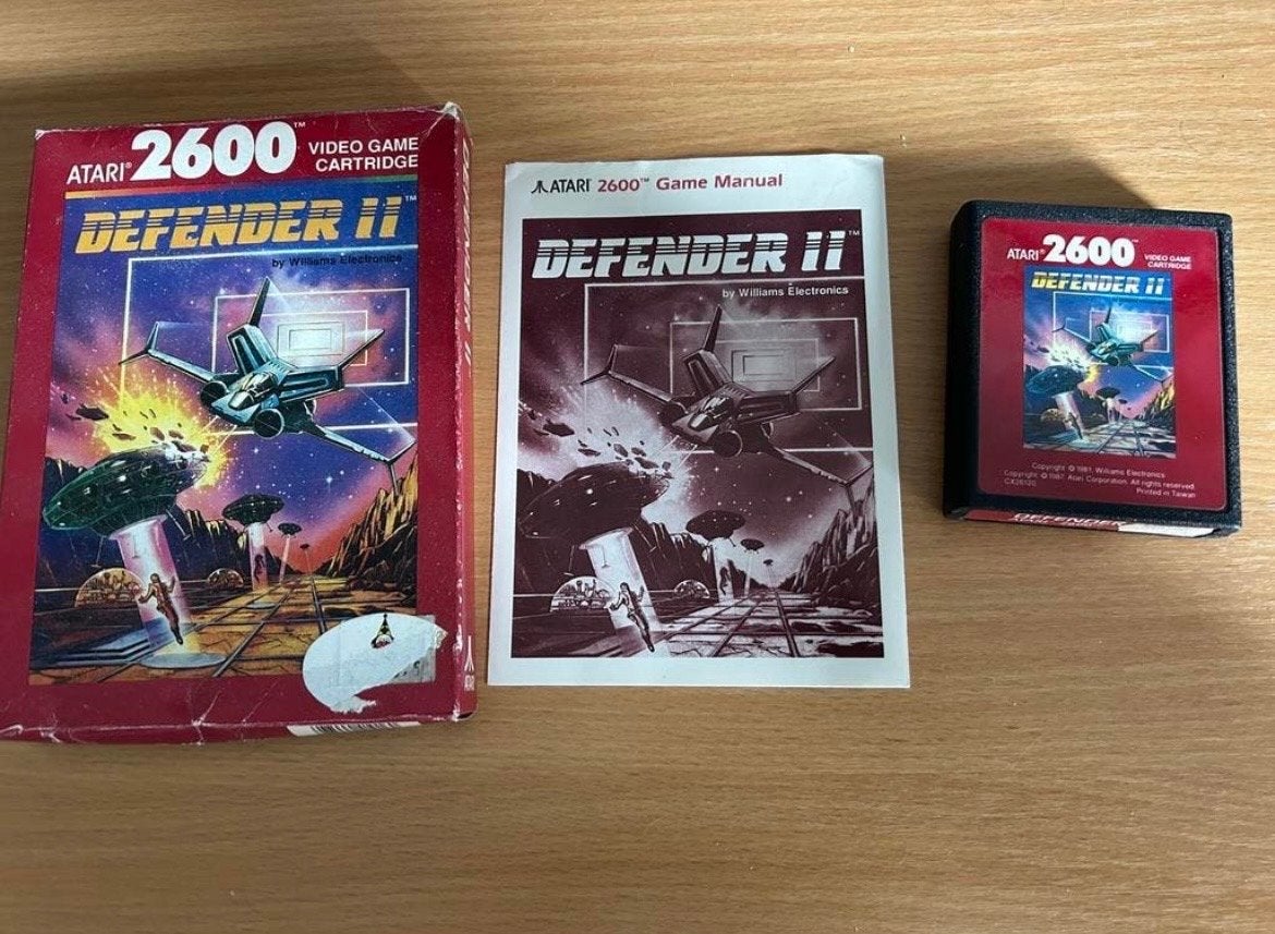 Atari 2600 Defender II Compleet met Doos en Handleiding, Spelcomputers en Games, Games | Atari, Gebruikt, Shooter, 1 speler, Ophalen of Verzenden