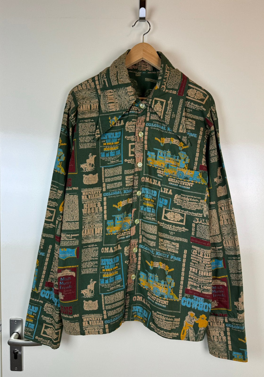 Vintage western shirt newspaper wanted outlaws bandits XL, Ophalen of Verzenden, Zo goed als nieuw, Groen