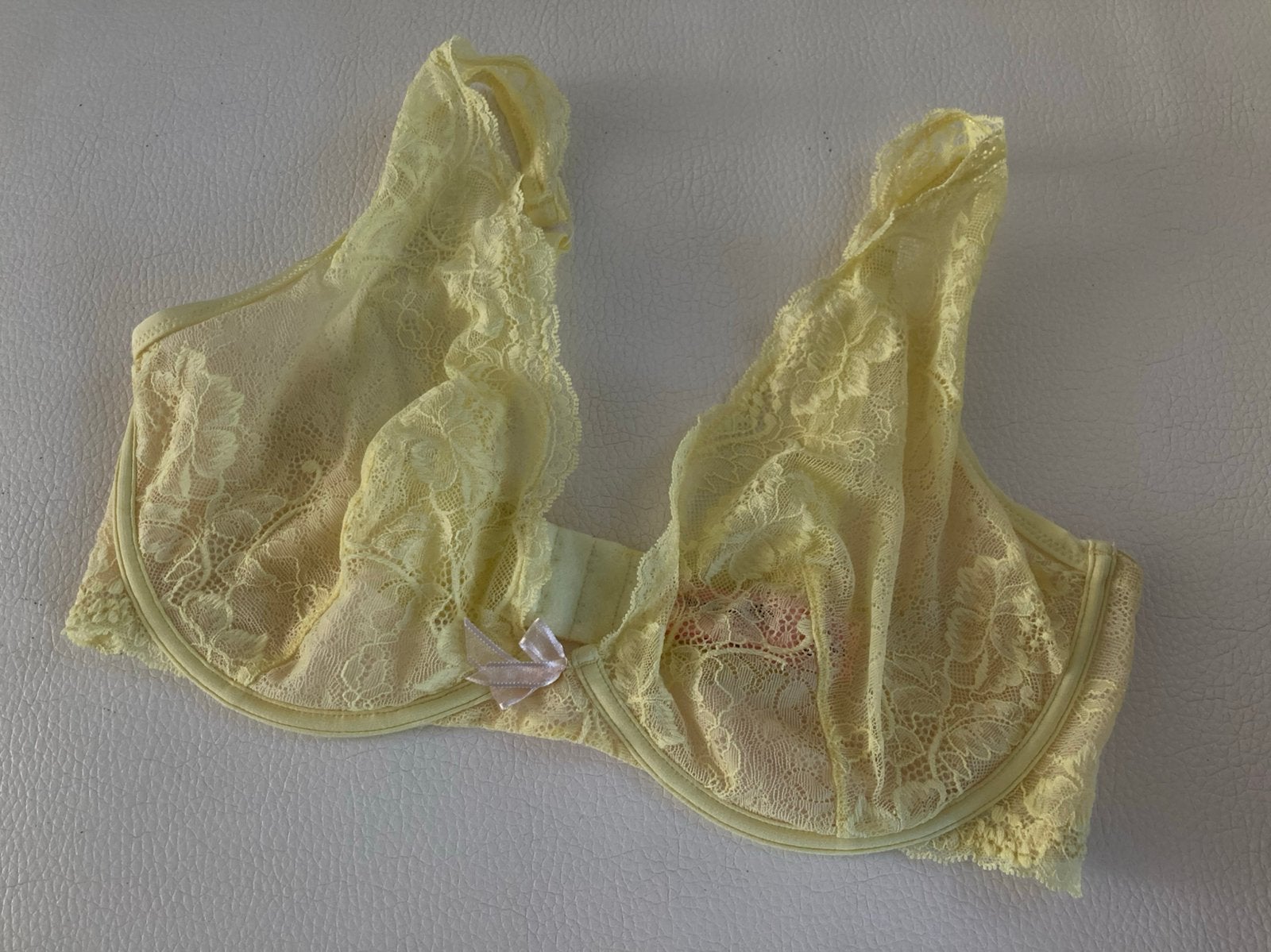 Hunkemöller bh mt 85E, Ophalen of Verzenden, Geel, BH
