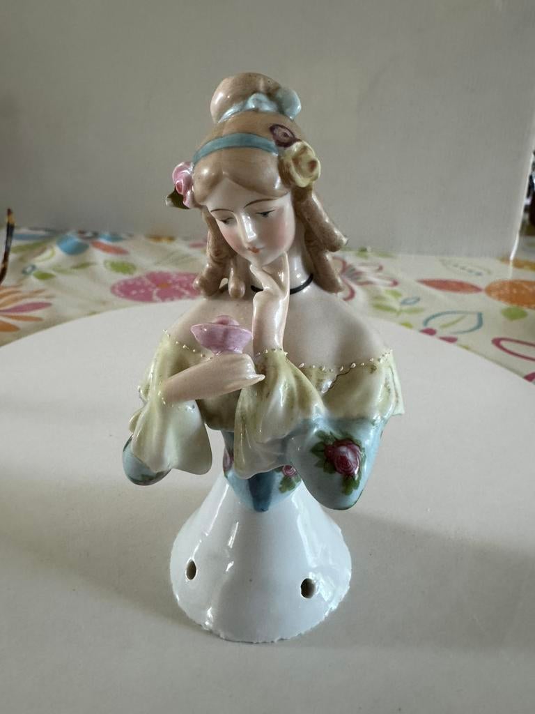 Goebel - half doll, Ophalen of Verzenden, Gebruikt, Mens