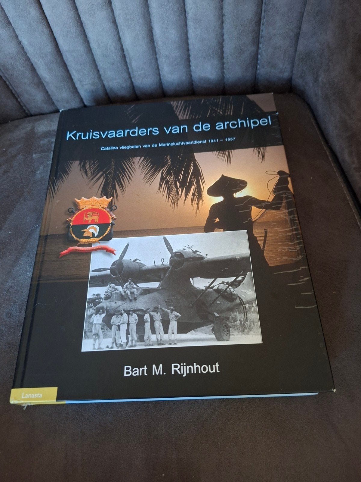 Kruisvaarders van de Archipel - Catalina vliegboten, Bart M. Rijnhout, Marine, Ophalen of Verzenden, Tweede Wereldoorlog