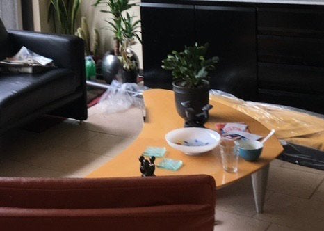 Eetlamertafel en / of salontafel.GRATIS MOETEN NU WEG !, Huis en Inrichting, Gebruikt, 50 tot 100 cm, 150 tot 200 cm, Overige houtsoorten