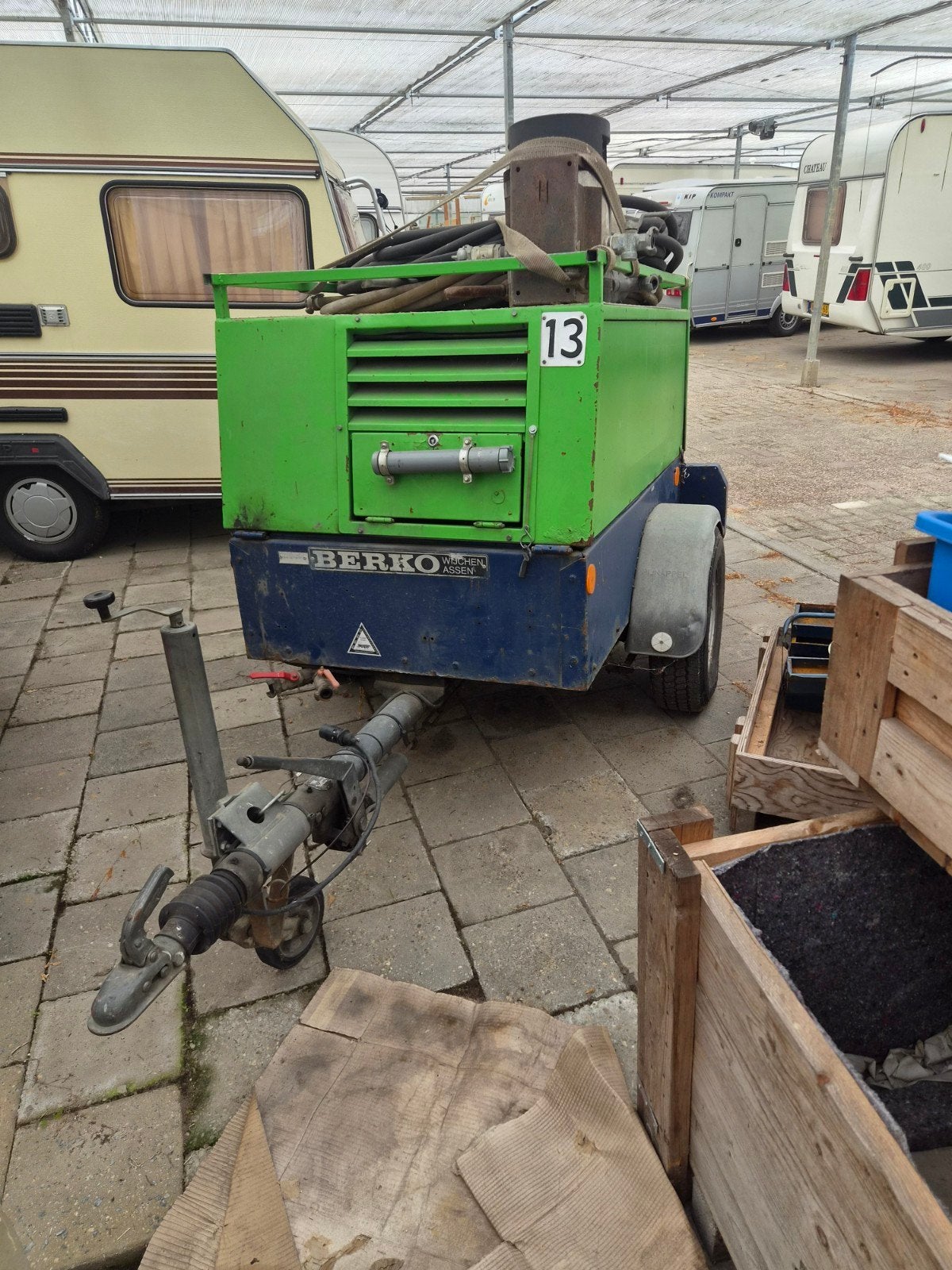 Berko Diesel Compressor op Aanhanger, Ophalen, Mobiel, Gebruikt, 800 liter/min of meer