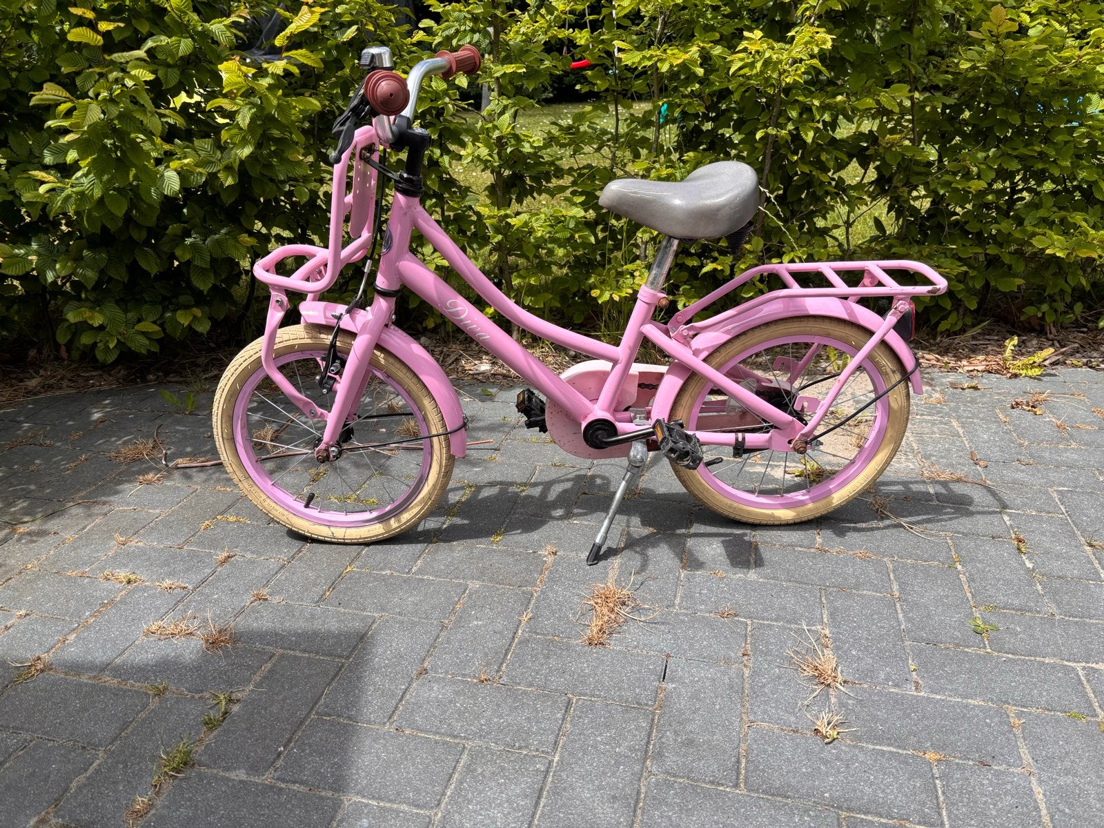 Leuke roze 16 inch meisjesfiets, Fietsen en Brommers, Fietsen | Meisjes, Ophalen, Gebruikt, 16 inch