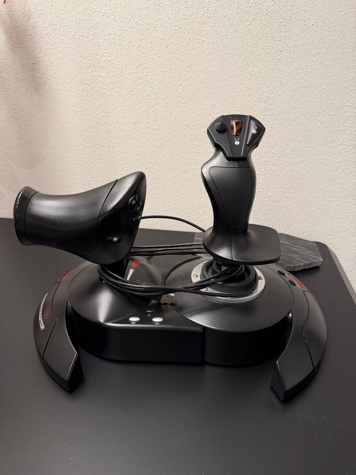 Thrustmaster T.Flight Hotas X Joystick voor PC en PS, Thrustmaster, Ophalen, Zo goed als nieuw, PC