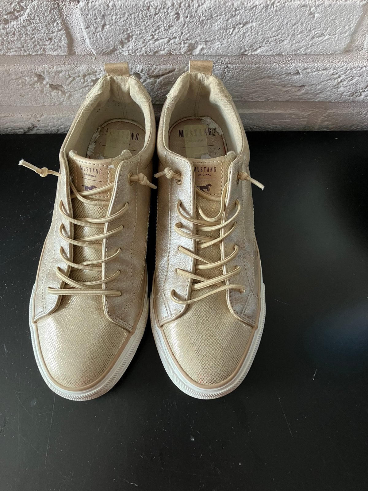 sneaker, Ophalen, Zo goed als nieuw, Overige kleuren, Sneakers of Gympen