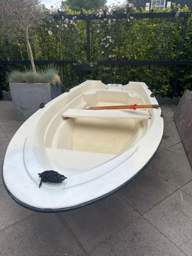 Polyester bootje, Ophalen, Gebruikt