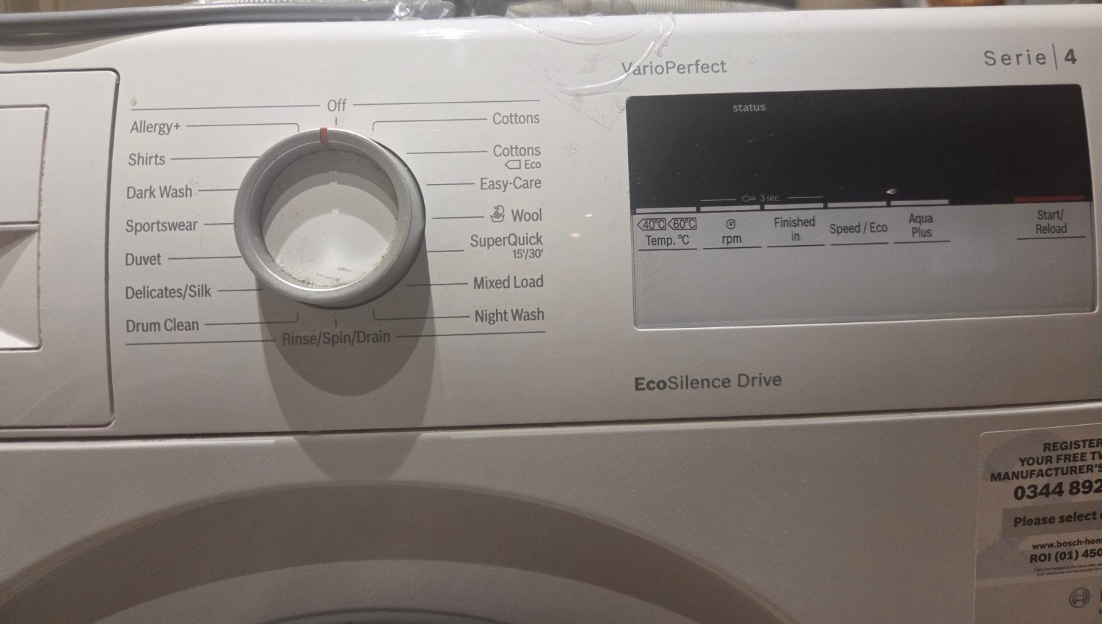 Bosch Wasmachine Serie 4 - Zeer goede Staat, Witgoed en Apparatuur, Ophalen, 1200 tot 1600 toeren, 8 tot 10 kg, Zo goed als nieuw