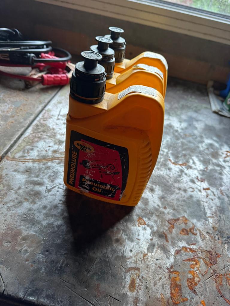 Pneumolube pneumatisch pneumatiek olie, Ophalen, Nieuw
