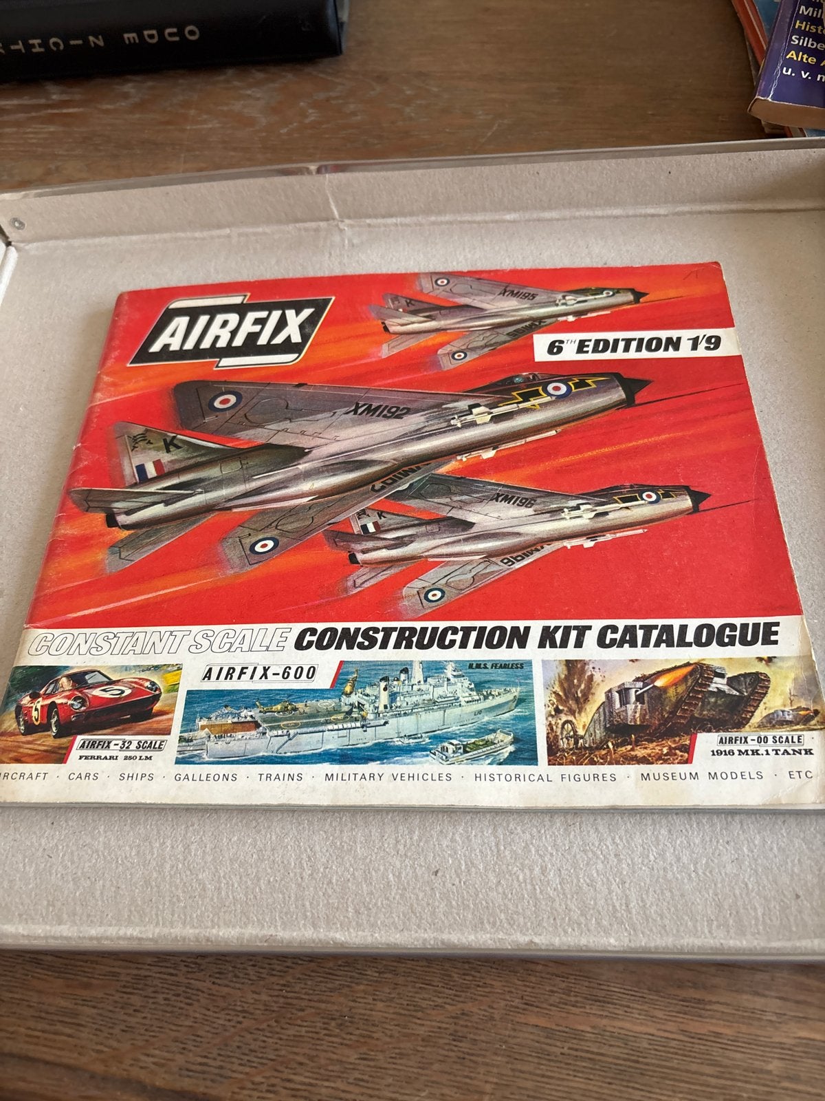 Airfix Catalogus 6e Editie 1960s Modelbouw Kits, Gebruikt, Ophalen of Verzenden, Airfix, Groter dan 1:32
