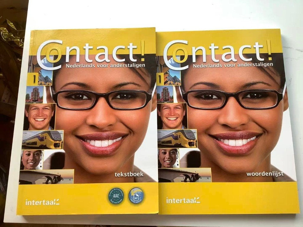Contact 1 - tekstboek + woordenlijst, Boeken, Ophalen of Verzenden, Zo goed als nieuw, Overige niveaus, Nederlands