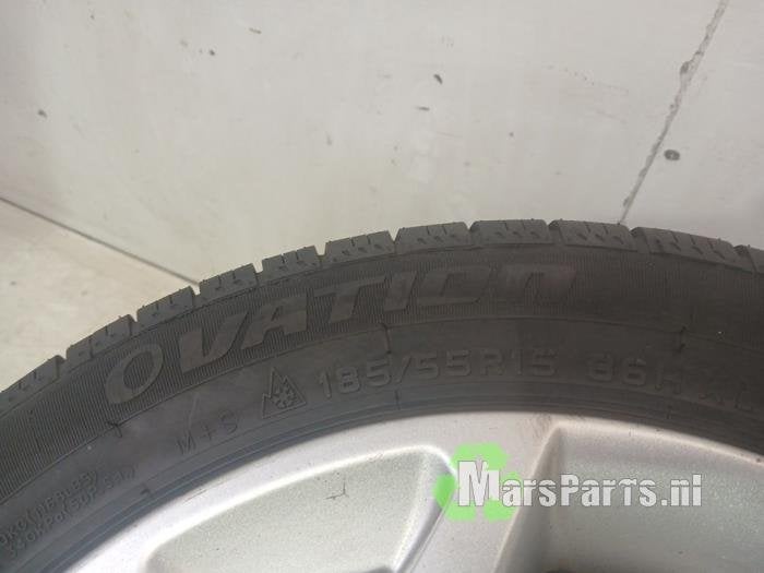Velgen set + winterbanden van een Renault Twingo, Gebruikt, -, -, Ophalen of Verzenden