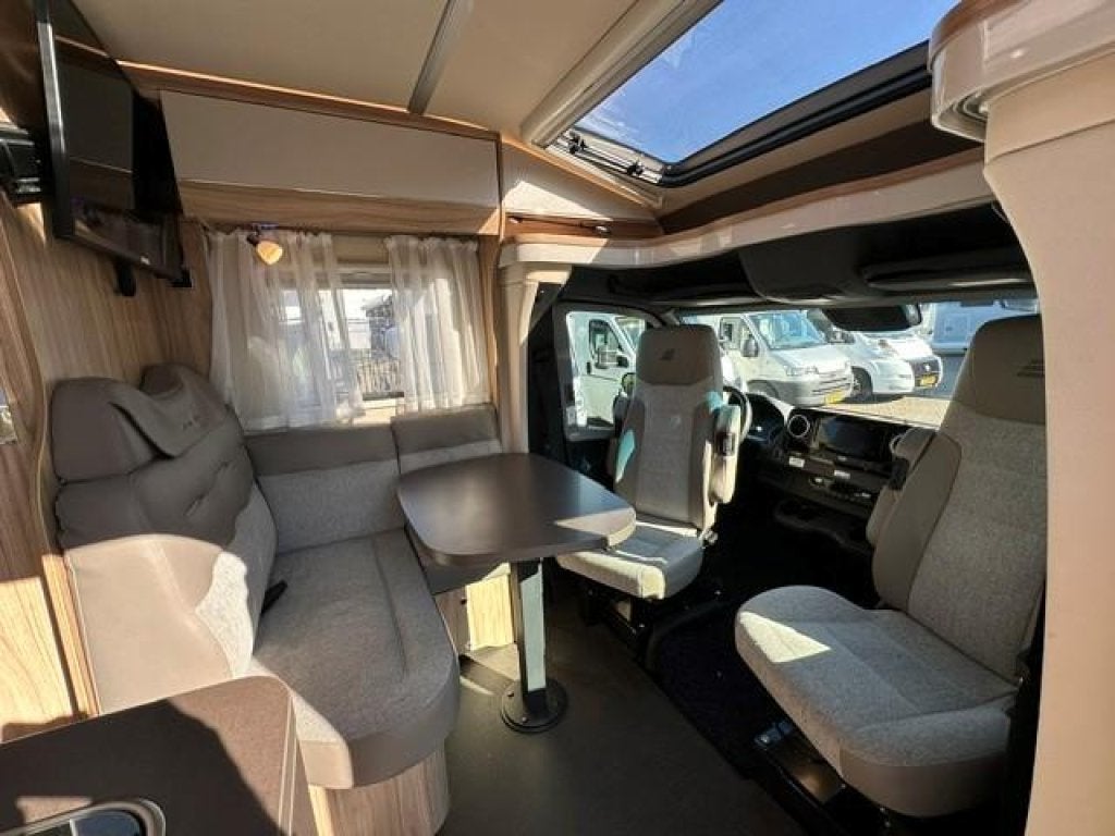 Hymer ML-T 580 -APARTE BEDDEN - AUTOMAAT, ABS, Ringverwarming, 6 tot 7 meter, Bedrijf