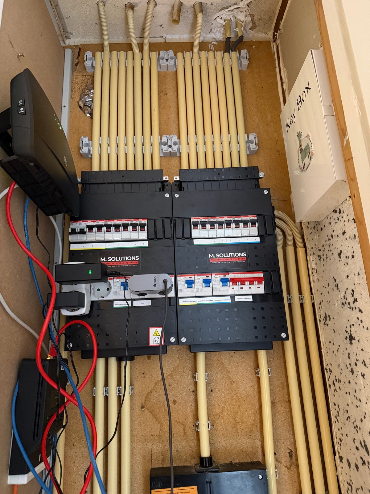 Elektricien aangeboden
