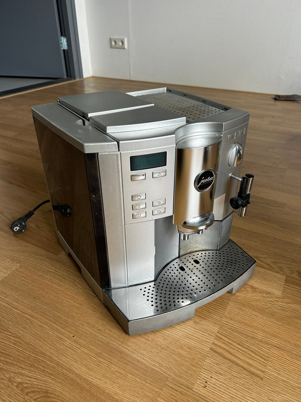 Jura impressa S9, 10 kopjes of meer, Ophalen, Zo goed als nieuw, Koffiemachine