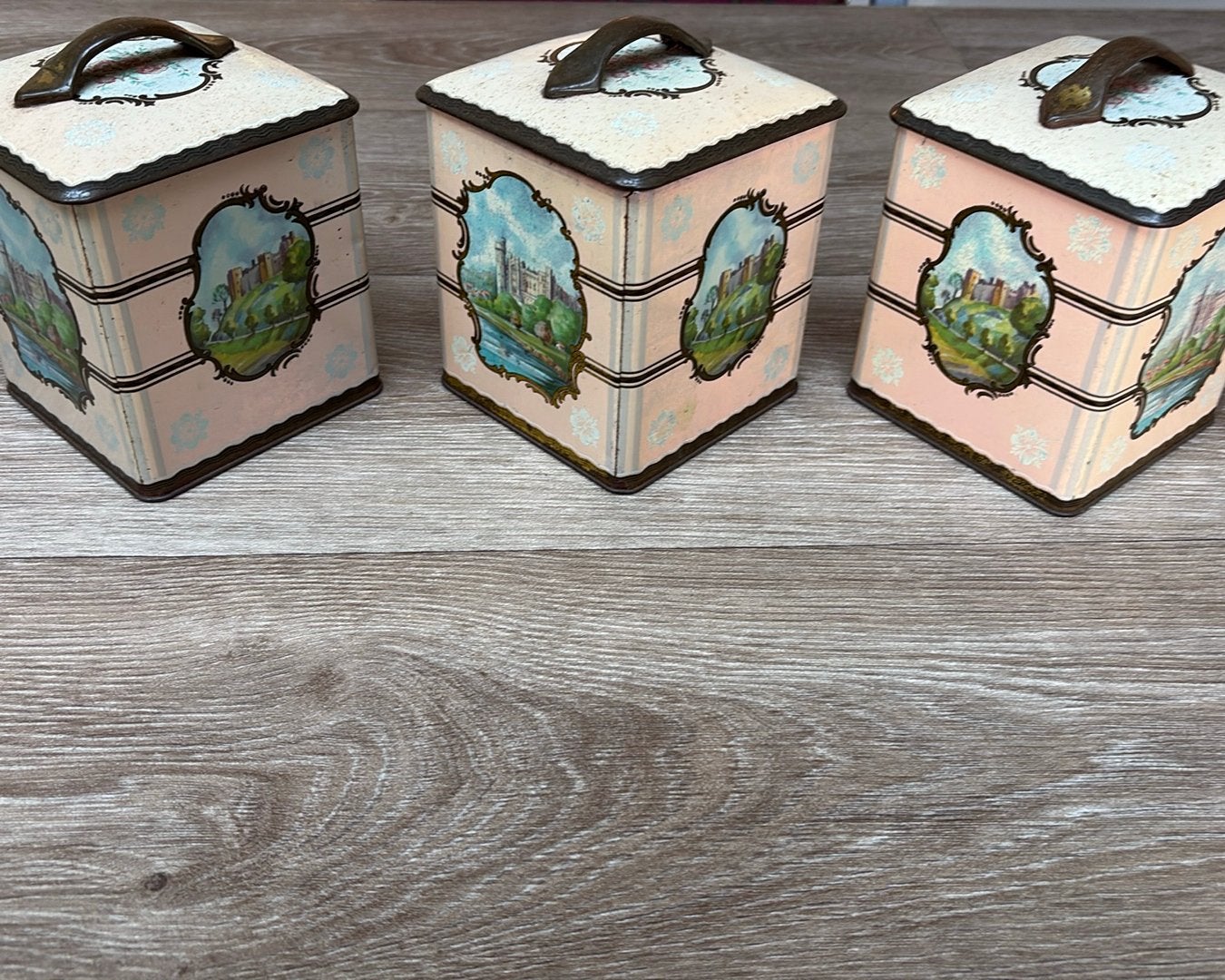 VINTAGE KOEKJESTROMMELS 3 stuks ROZE, Ophalen of Verzenden, Zo goed als nieuw, Overige materialen