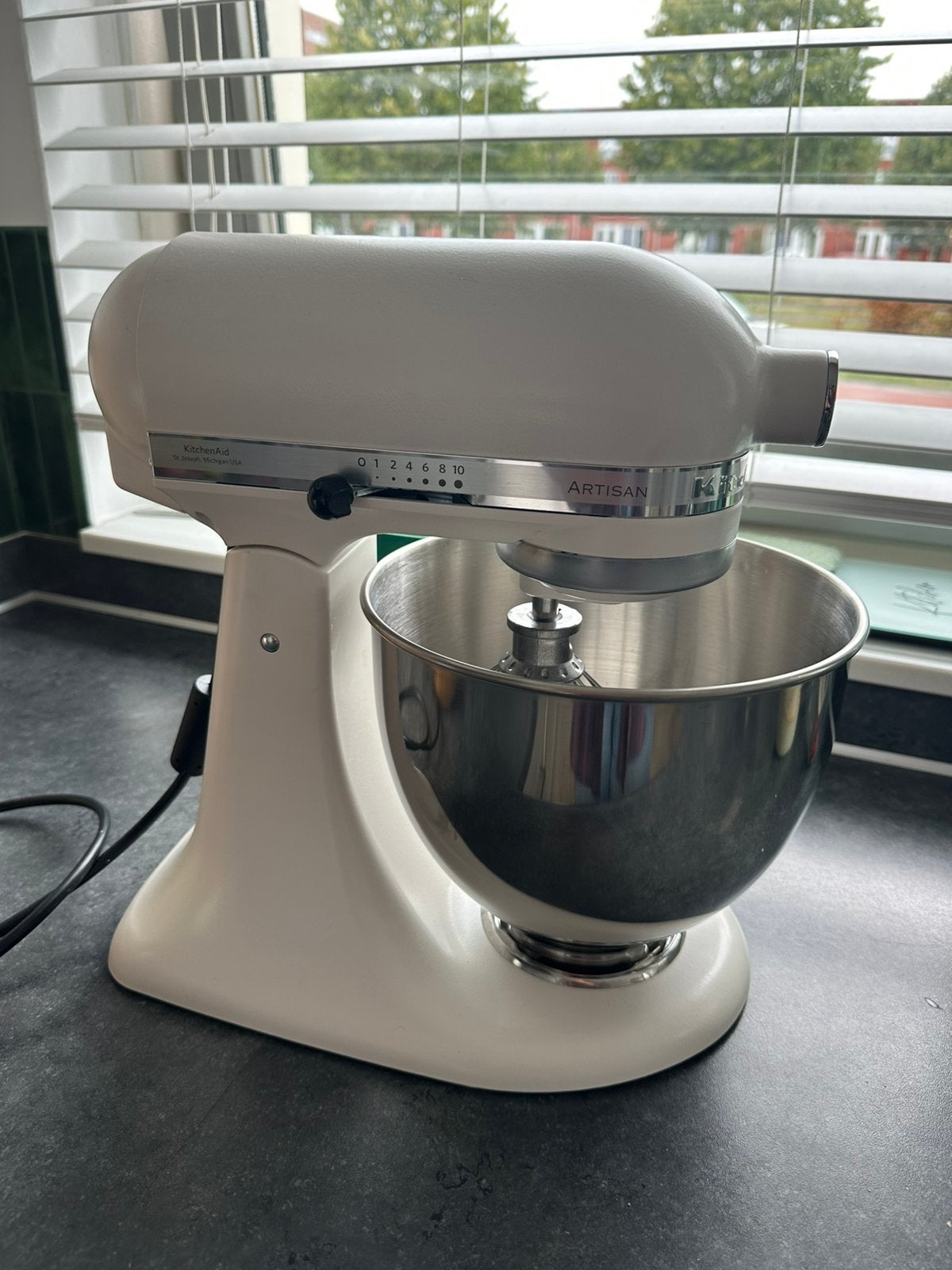 Nieuw in doos: kitchenaid mixer inclusief glazen mengkom, 4 liter of meer, Nieuw, 3 snelheden of meer, Ophalen of Verzenden