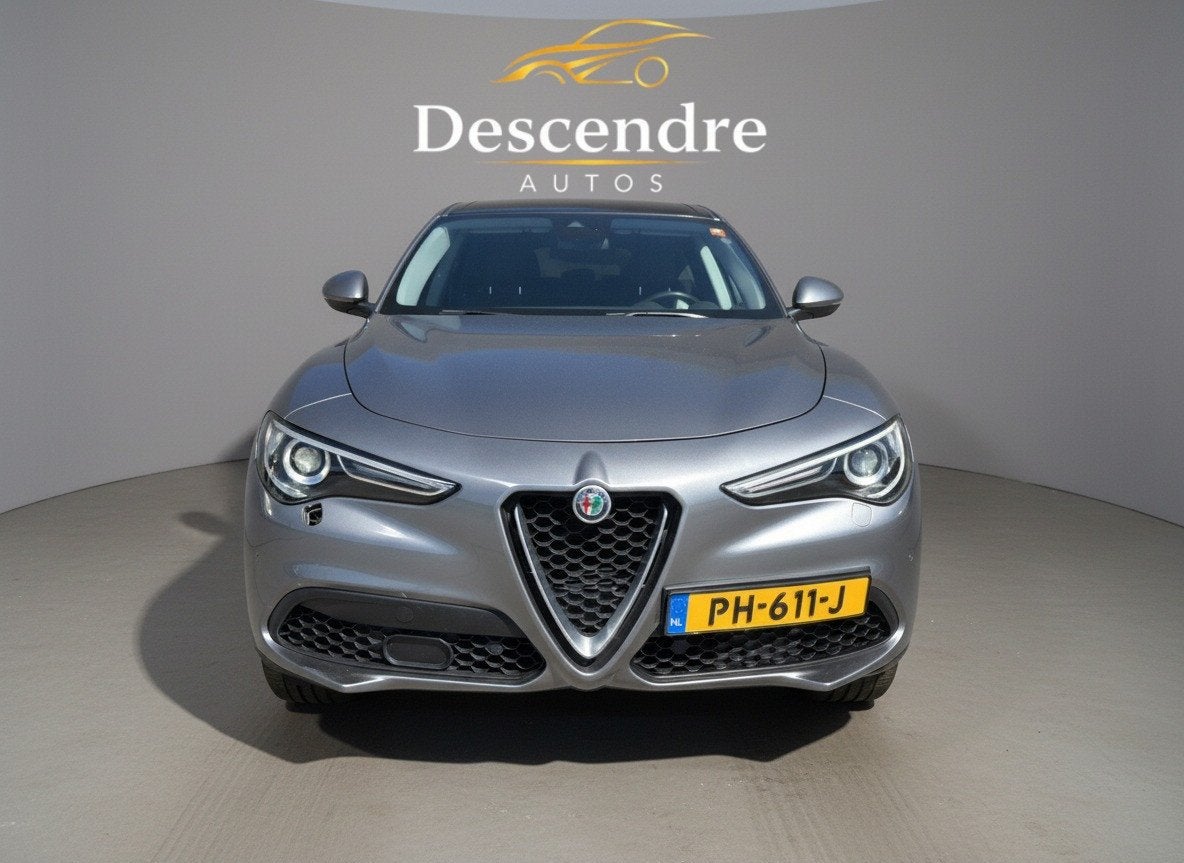 Alfa Romeo Stelvio 2.0 T AWD First Edition Q4 (bj 2017), Auto's, Alfa Romeo, Automaat, 4 cilinders, Met garantie (alle), Bedrijf