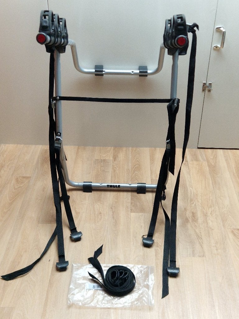 Thule ClipOn Fietsendrager -  voor op de kofferbak, Ophalen, 3 fietsen of meer, Gebruikt, Achterklepdrager