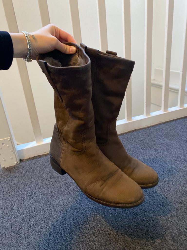Bruine vintage laarzen met bontvoering - Maat 38, Kleding | Dames, Schoenen, Bruin, Lage of Enkellaarzen, Ophalen of Verzenden