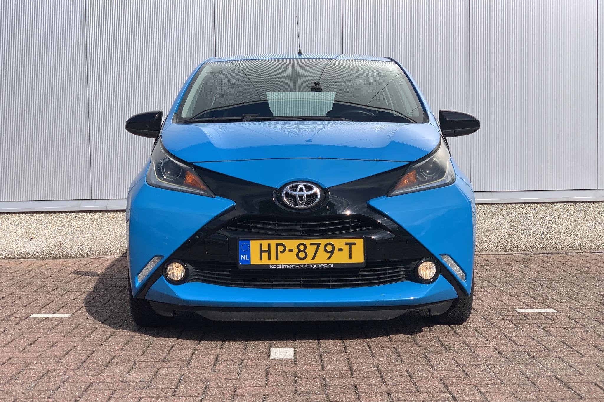 Toyota Aygo 1.0 VVT-i x-cite / Airco / Zwarte Velgen / Cruis, Auto's, Voorwielaandrijving, Stof, Gebruikt, Euro 6
