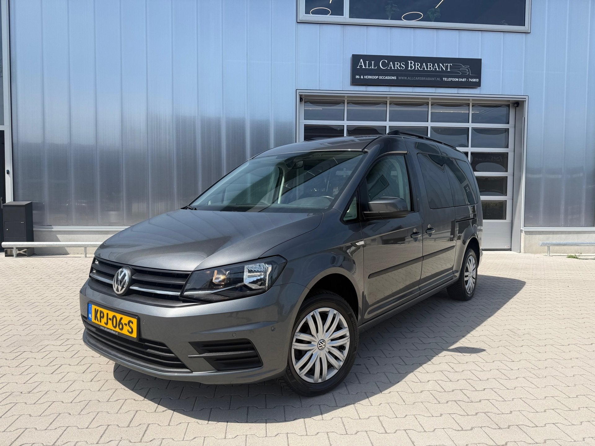 Volkswagen Caddy Maxi 1.4 TSI Comfortline / 7 persoons / aut, Zwart, 4 cilinders, 7 stoelen, Origineel Nederlands