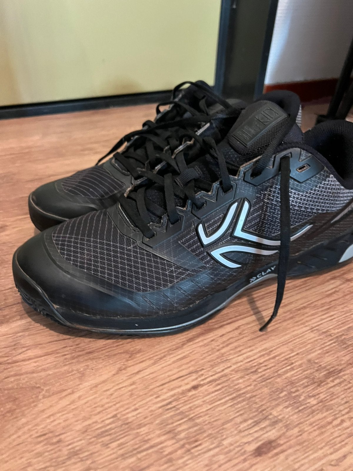 Artengo Gravel Tennisschoenen maat 46, Sport en Fitness, L00, Schoenen, Zo goed als nieuw, Ophalen