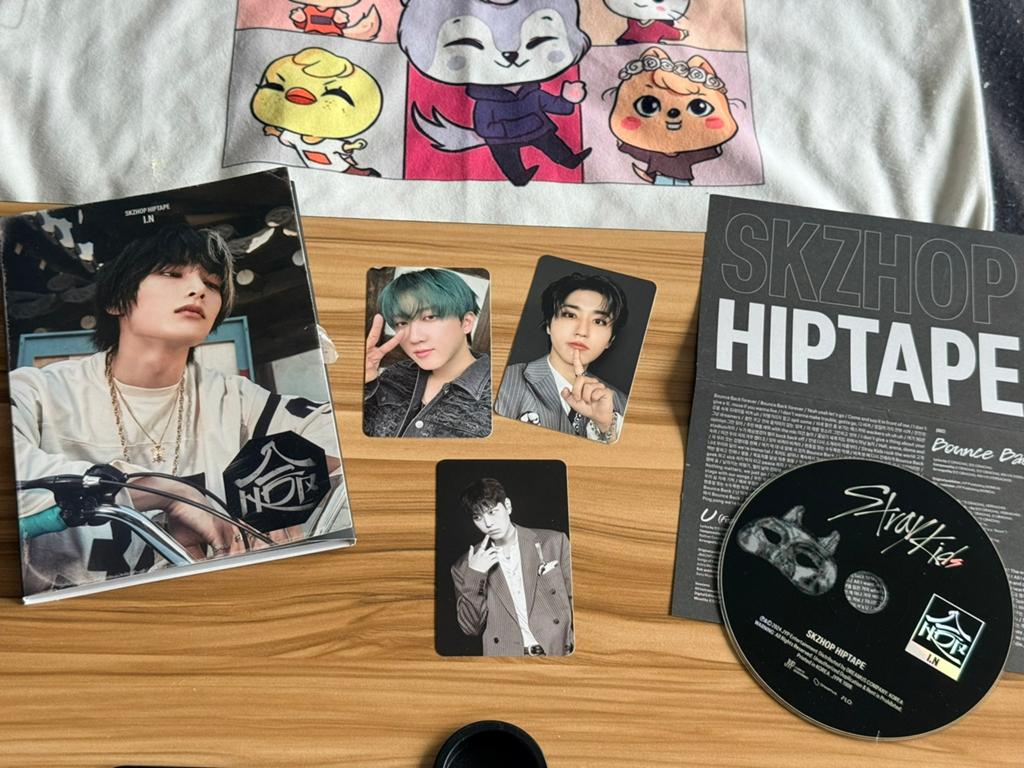 Stray Kids Hop album I.N compleet, Verzamelen, Muziek, Artiesten en Beroemdheden, Ophalen of Verzenden, Zo goed als nieuw, Cd of Plaat