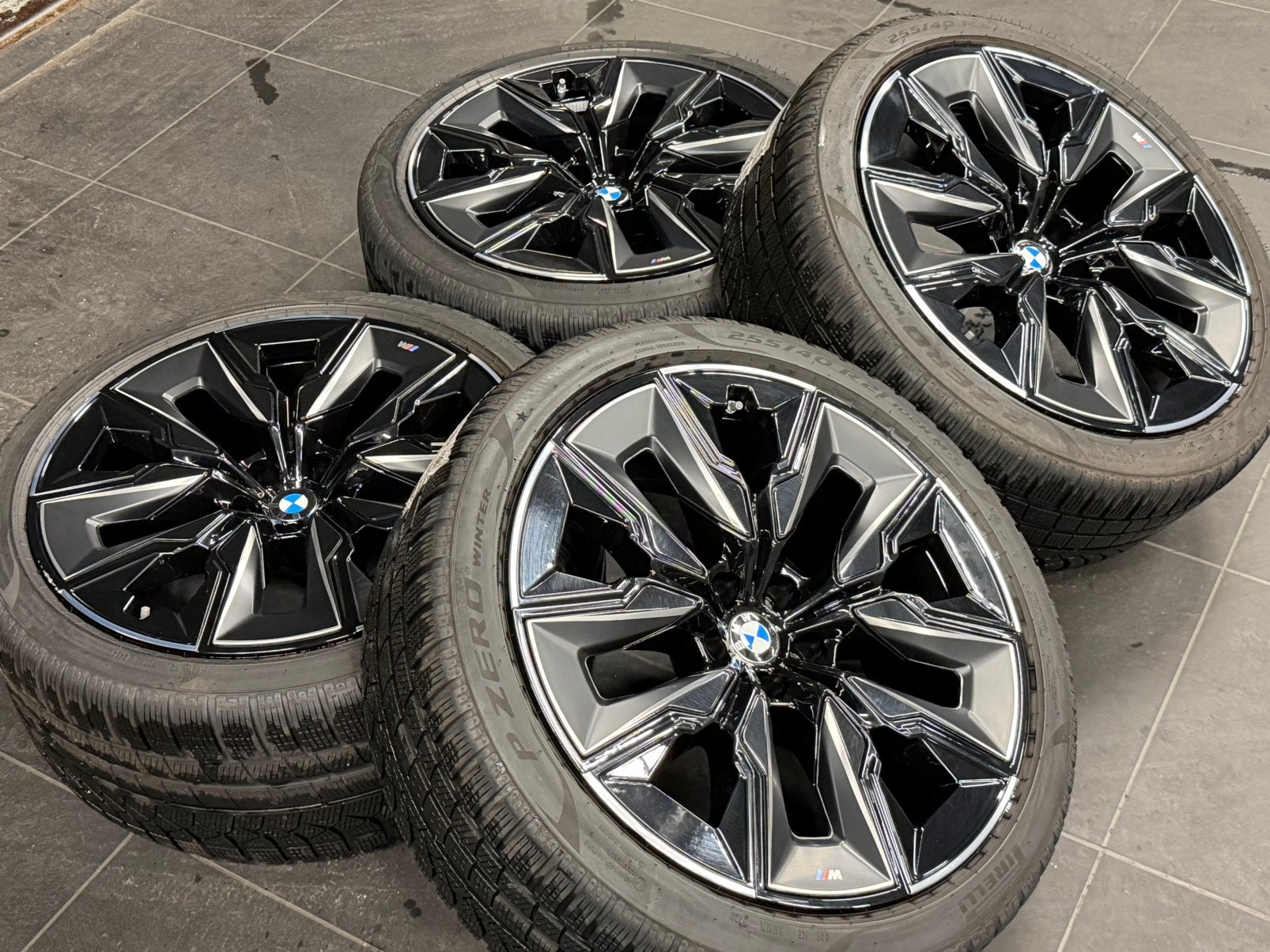 BMW i7 G70 / 7 Serie / X3 G45 Styling 908M 21 inch Winterset, Ophalen, Gebruikt, 285 mm, Banden en Velgen