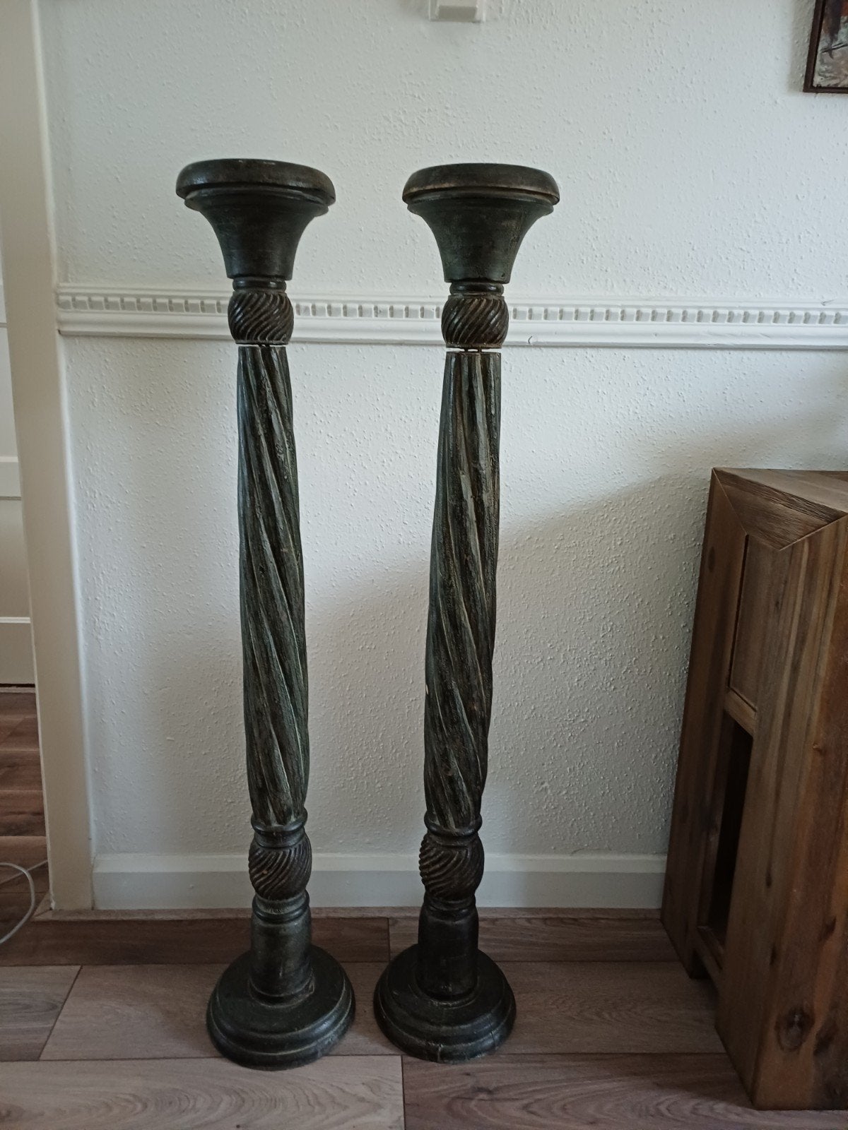2 grote vloerkandelaars, Ophalen of Verzenden, Overige materialen, Minder dan 25 cm