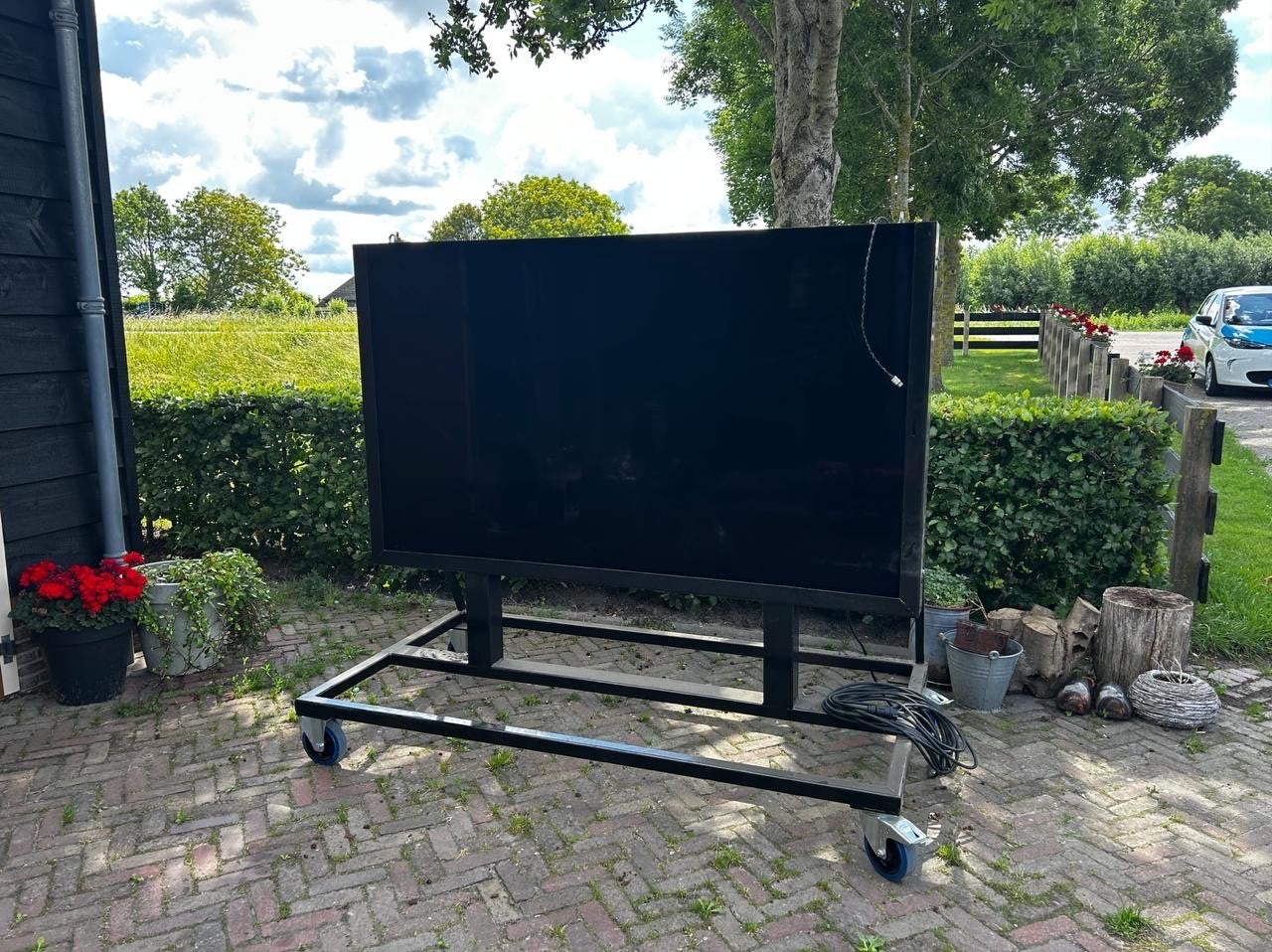 Samsung 85 inch outdoor scherm, Audio, Tv en Foto, Televisies, Gebruikt, 50 Hz, Ophalen of Verzenden, Samsung