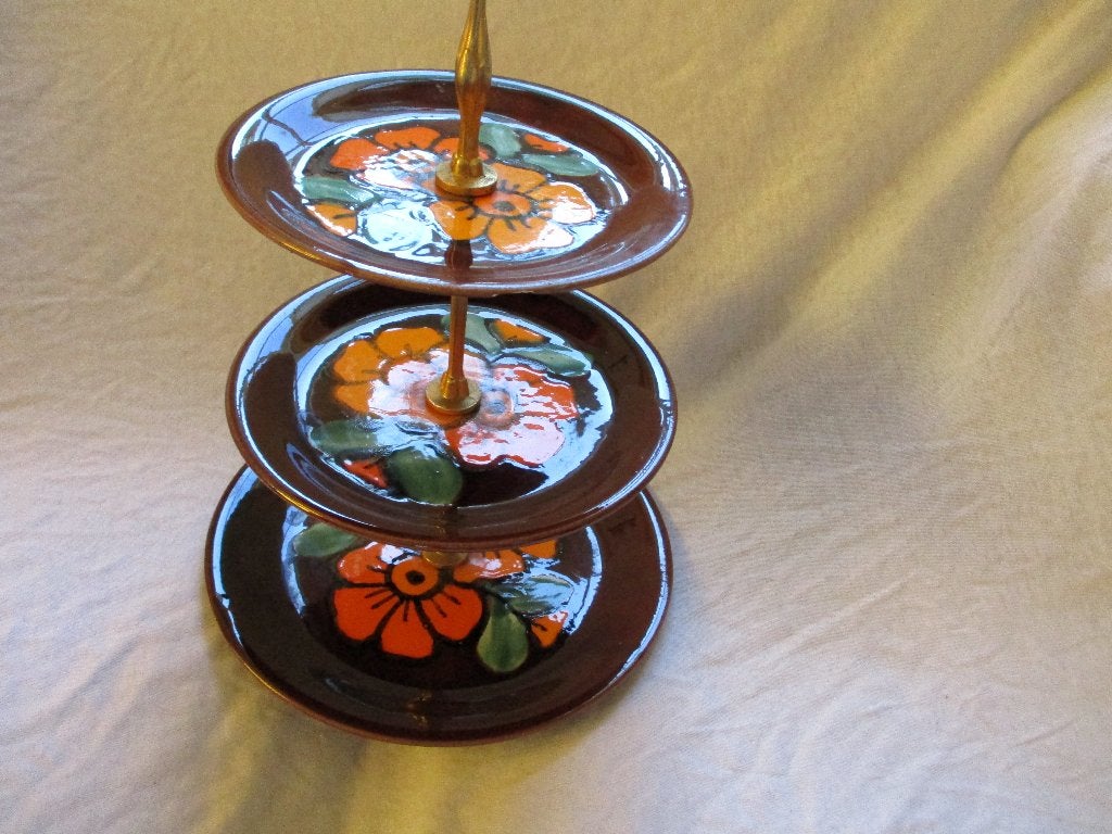 3 laags etagére vintage / retro donkerbruin met bloemen, Ophalen of Verzenden, Gebruikt, Etagère, Overige materialen
