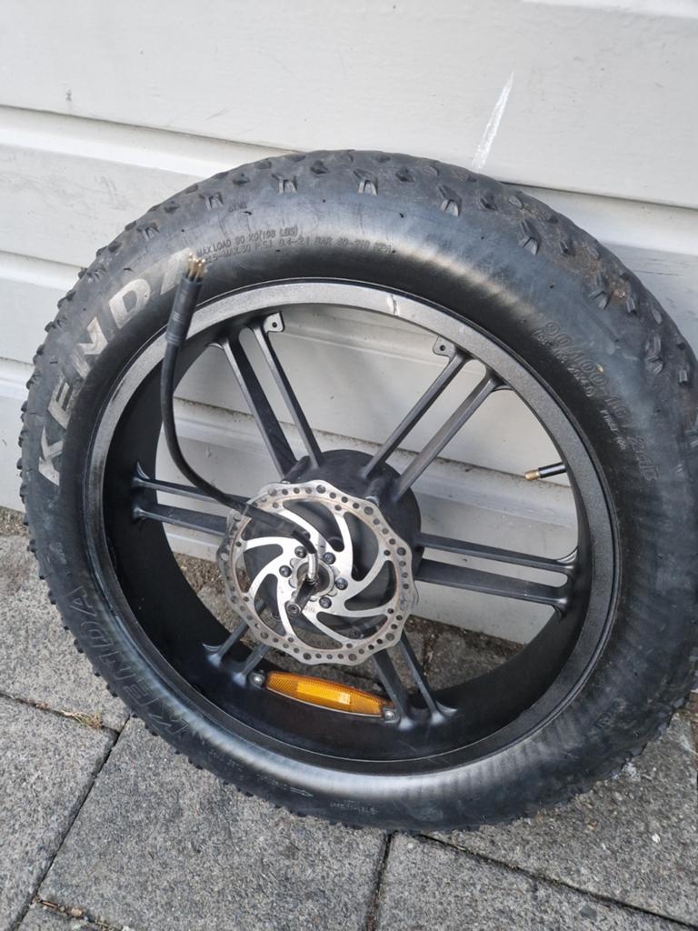 20" Fatbike Wiel met Cassette, Schijfrem en Motor, Fietsen en Brommers, Fietsonderdelen, Ophalen of Verzenden, Gebruikt, Elektrische fiets
