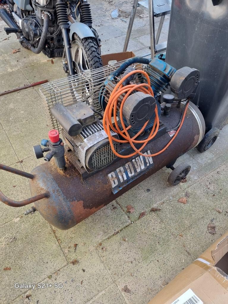 Heb nog staan compressor 220 volt, Ophalen
