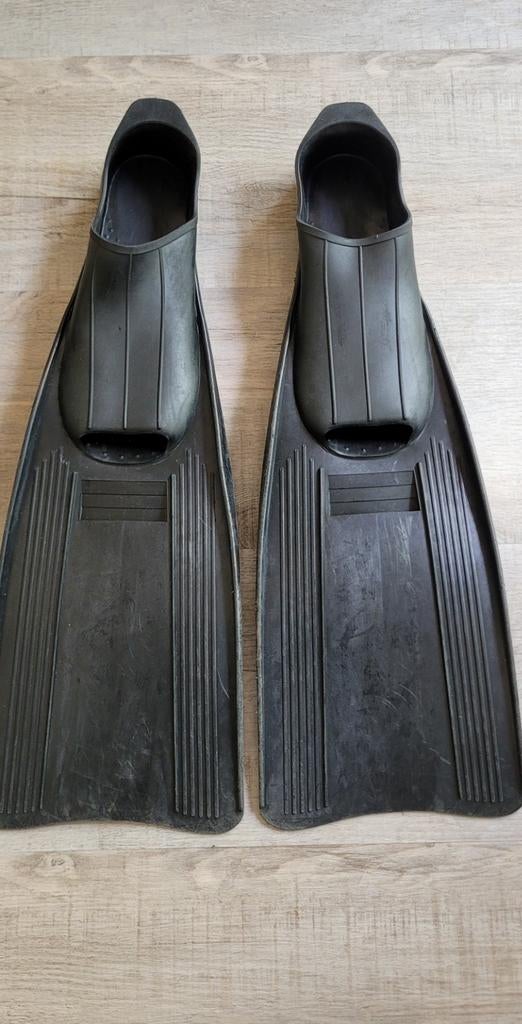 Flippers maat 41-45, Ophalen of Verzenden, Zwem- of Duikvliezen