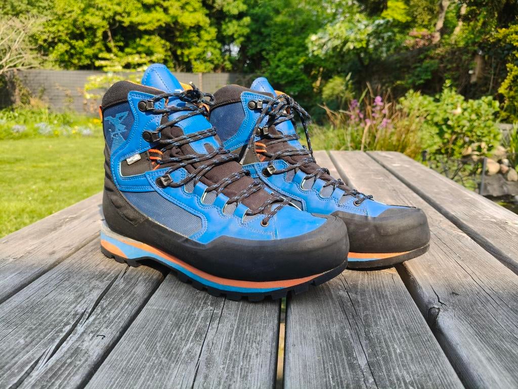 Stevige berg-/wandelschoenen maat 41 Decathlon, Sport en Fitness, Bergsport en Wandelen, Ophalen of Verzenden, Zo goed als nieuw