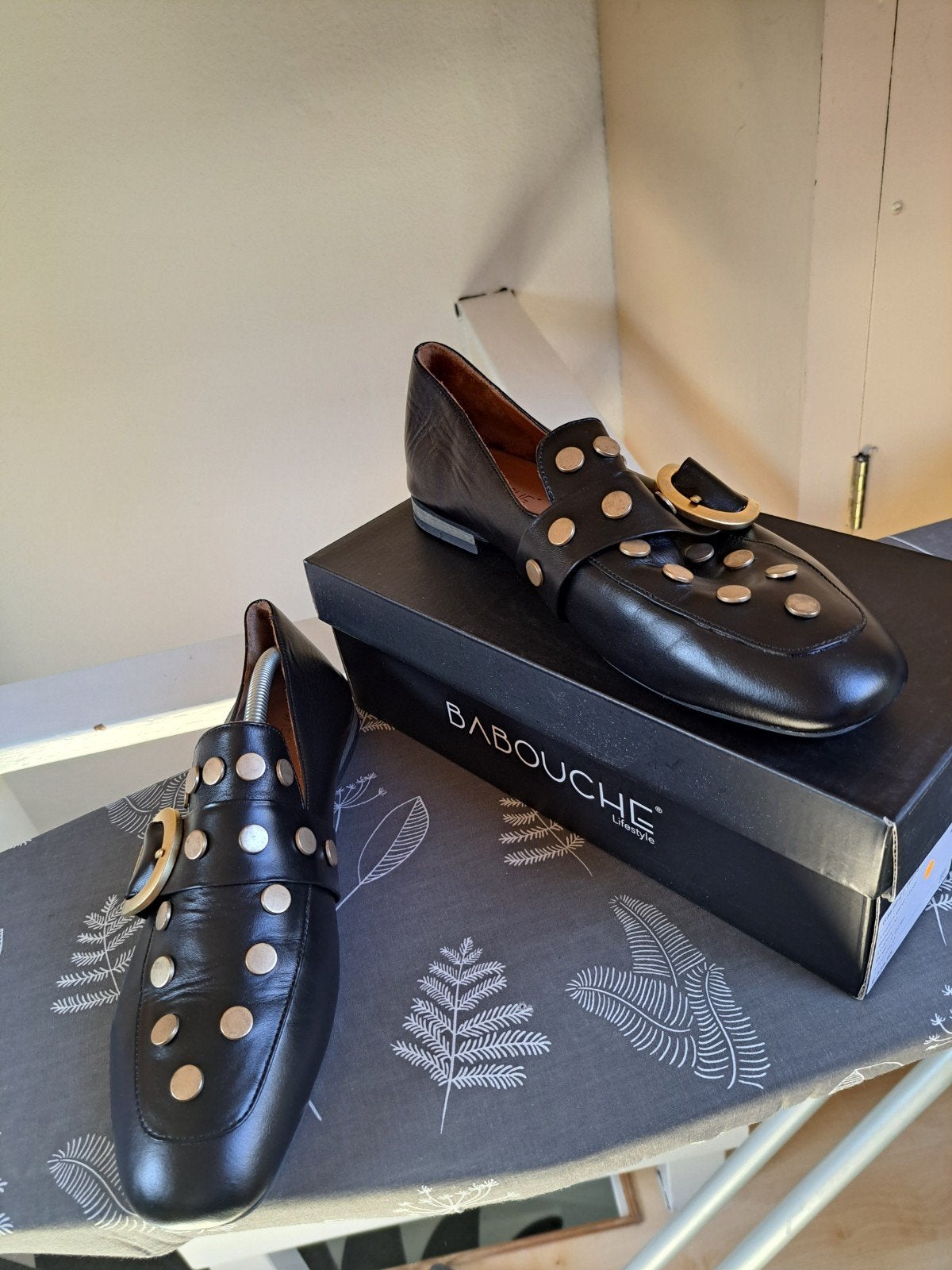 Babouche loafers mt 43 zwart, nauwelijks gedragen, Verzenden, Zo goed als nieuw, Zwart, Instappers