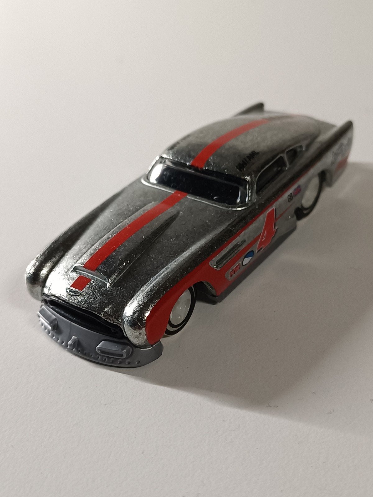 Hot Wheels Aston Martin Raceauto - Zilver met Rode Strepen, Ophalen of Verzenden, Zo goed als nieuw, Overige typen