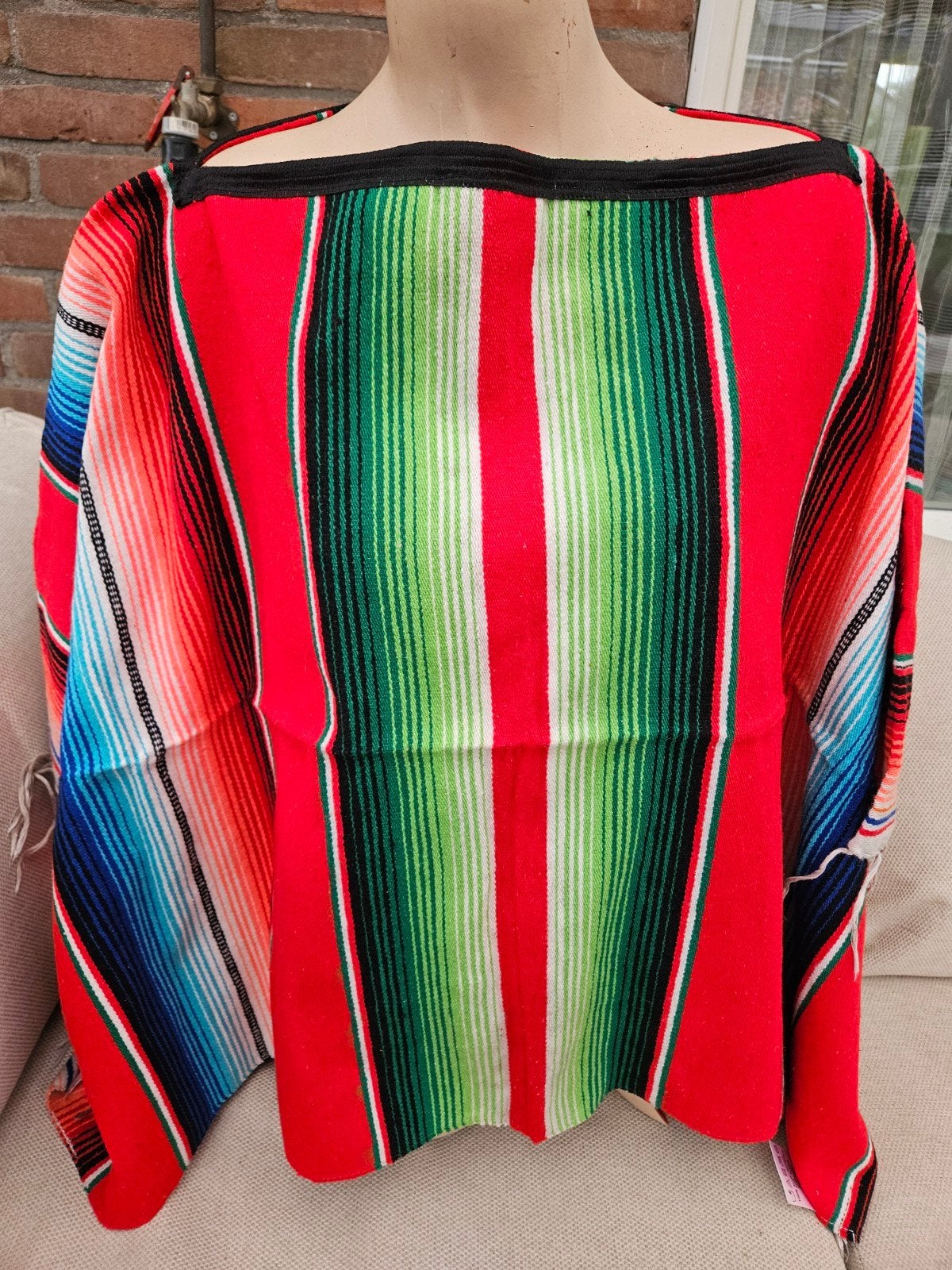 Gestreepte poncho van Boland - Mexicaanse stijl, Kleding | Dames, Carnaval, Boland, Nieuw, Ophalen of Verzenden