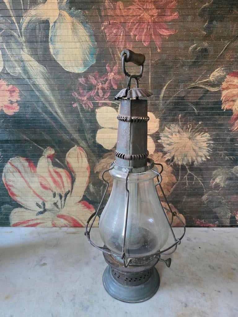 Antieke stormlamp stormlantaarn olielamp, Antiek en Kunst, Ophalen of Verzenden