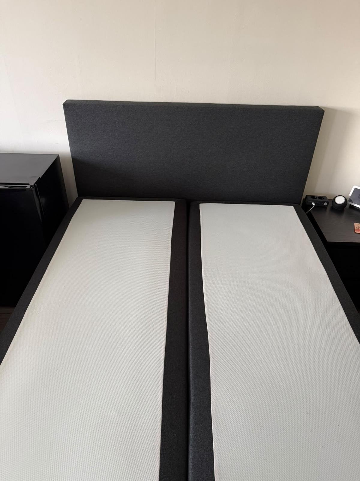 Tweepersoonsbed met combinatie opbergruimte 140x200 cm, Ophalen