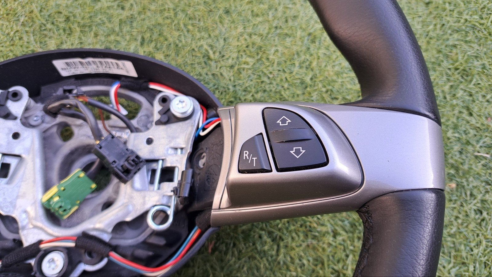 Foto 6 van Origineel BMW Z4 E85 & E86 multifunctioneel stuur 2003-2009