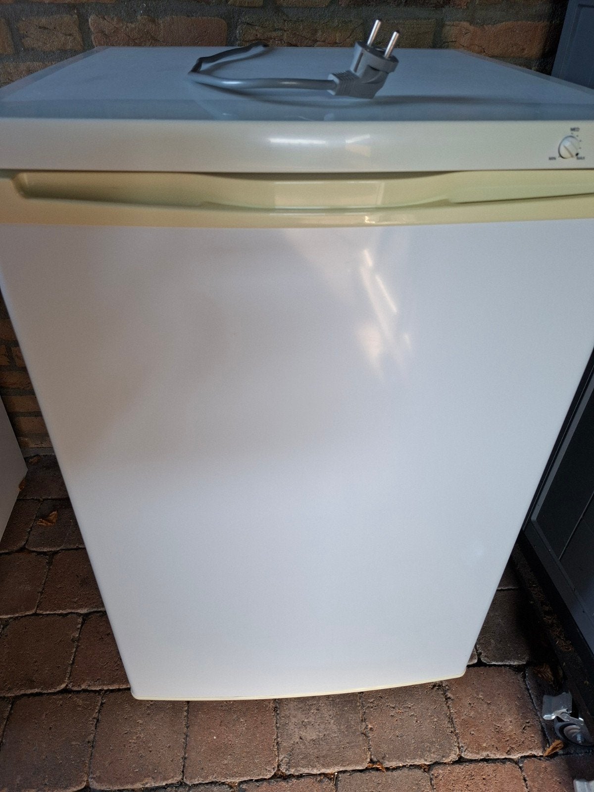 4 laden diepvrieskast, Minder dan 60 cm, Zo goed als nieuw, Vrijstaand, Ophalen