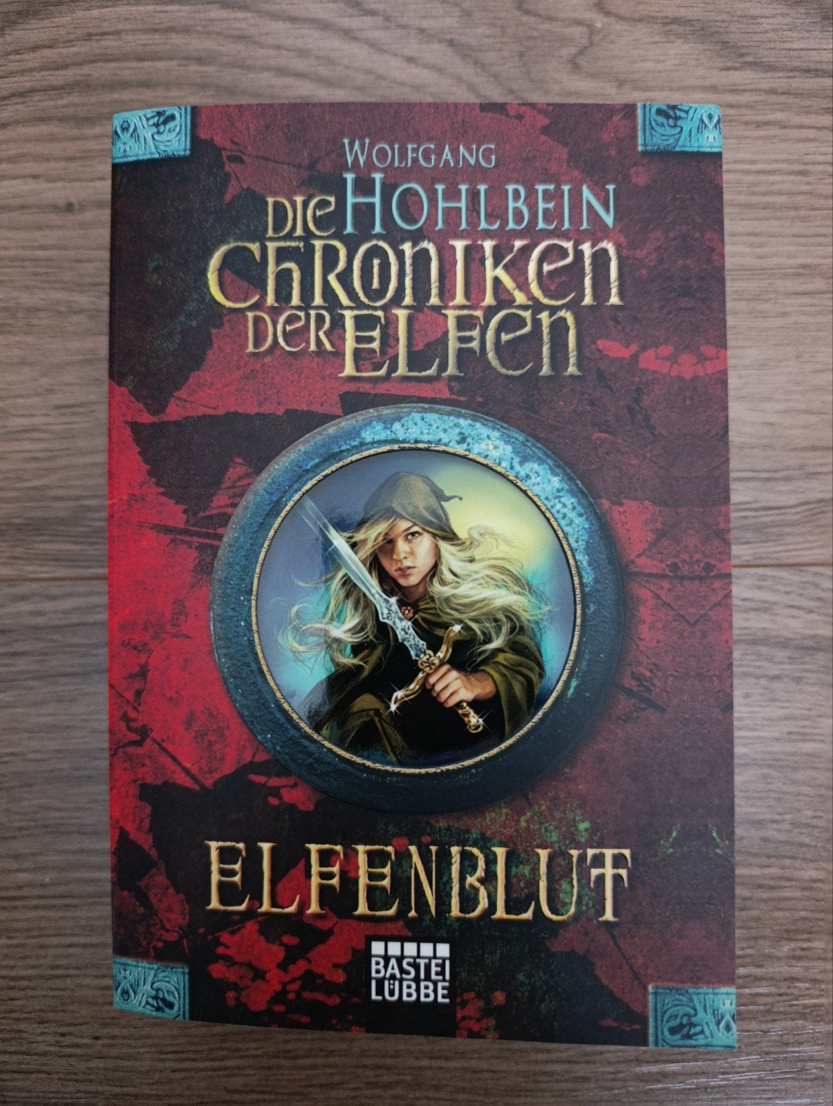 Die Hohlbein Chroniken der Elfen: Elfenblut, Ophalen of Verzenden