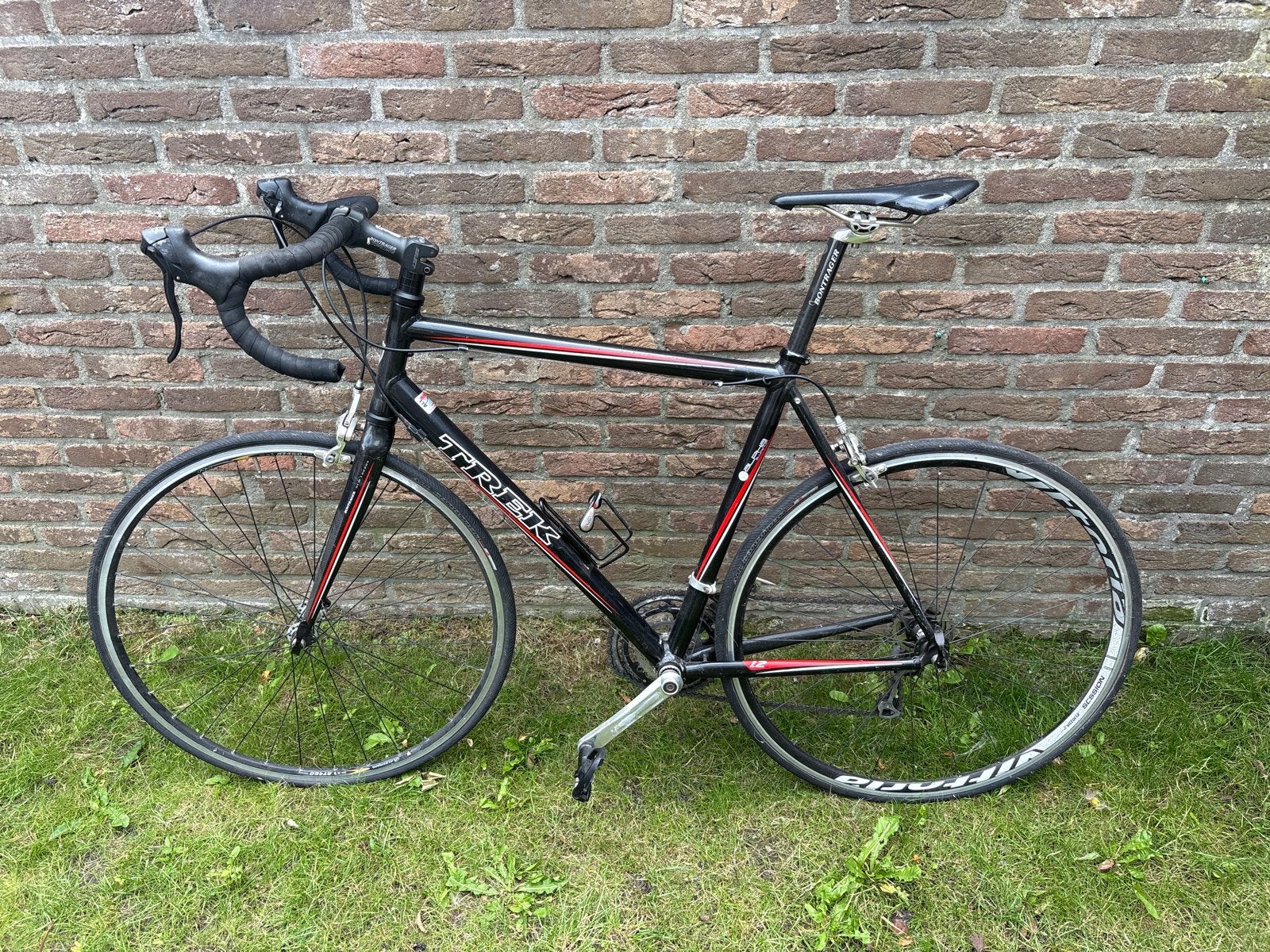 Trek racefiets - Zwart/Rood - Shimano Sora, Fietsen en Brommers, 28 inch, Gebruikt, Aluminium, Ophalen of Verzenden
