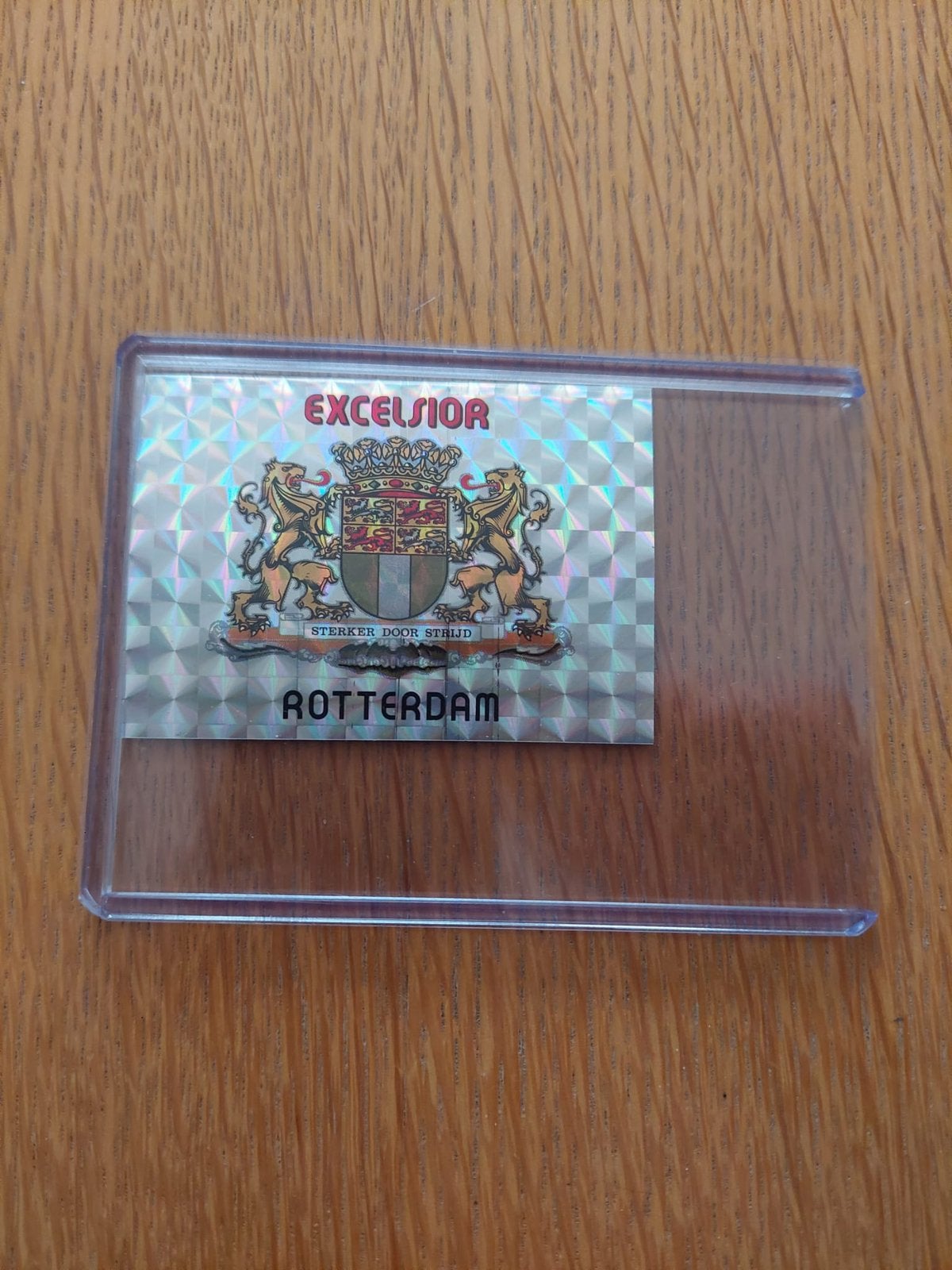 Panini Embleem Excelsior Rotterdam Glimmend 1986, Ophalen of Verzenden, Zo goed als nieuw, Plaatje