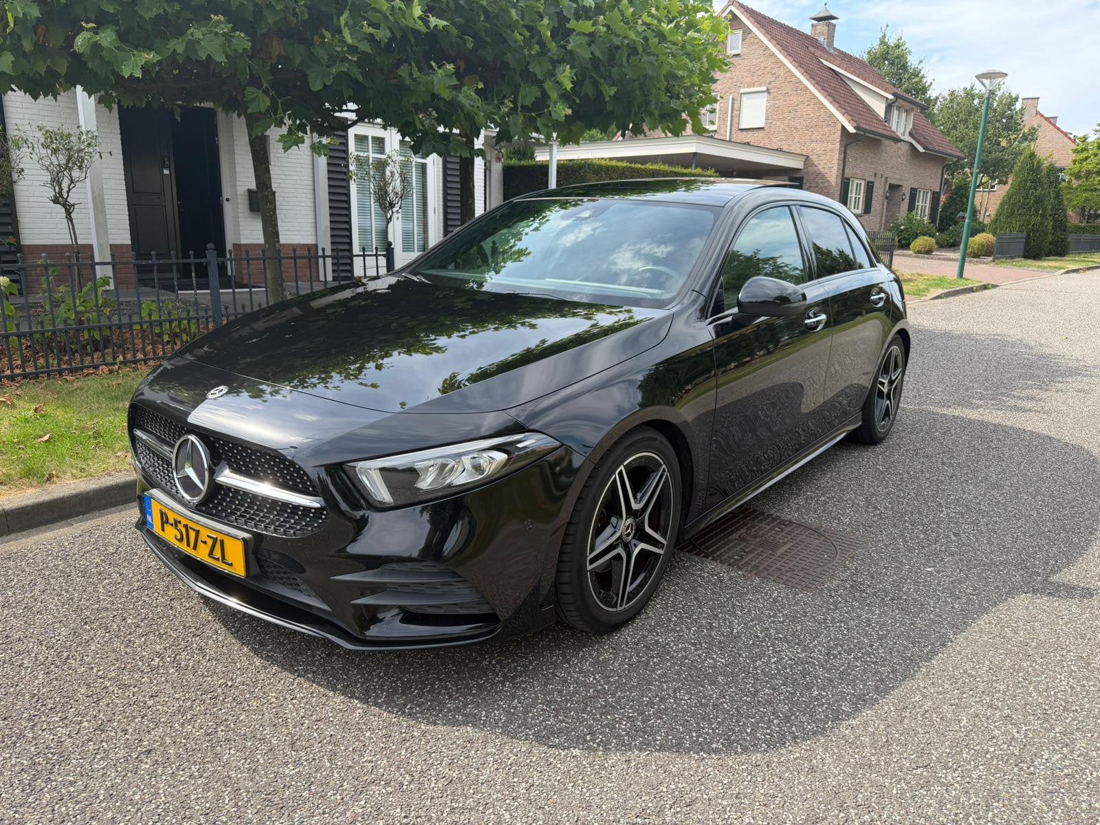 Mercedes-Benz A-Klasse A 180 136pk 7G-DCT 2020 Zwart, Auto's, 136 pk, 680 kg, 4 cilinders, Zwart