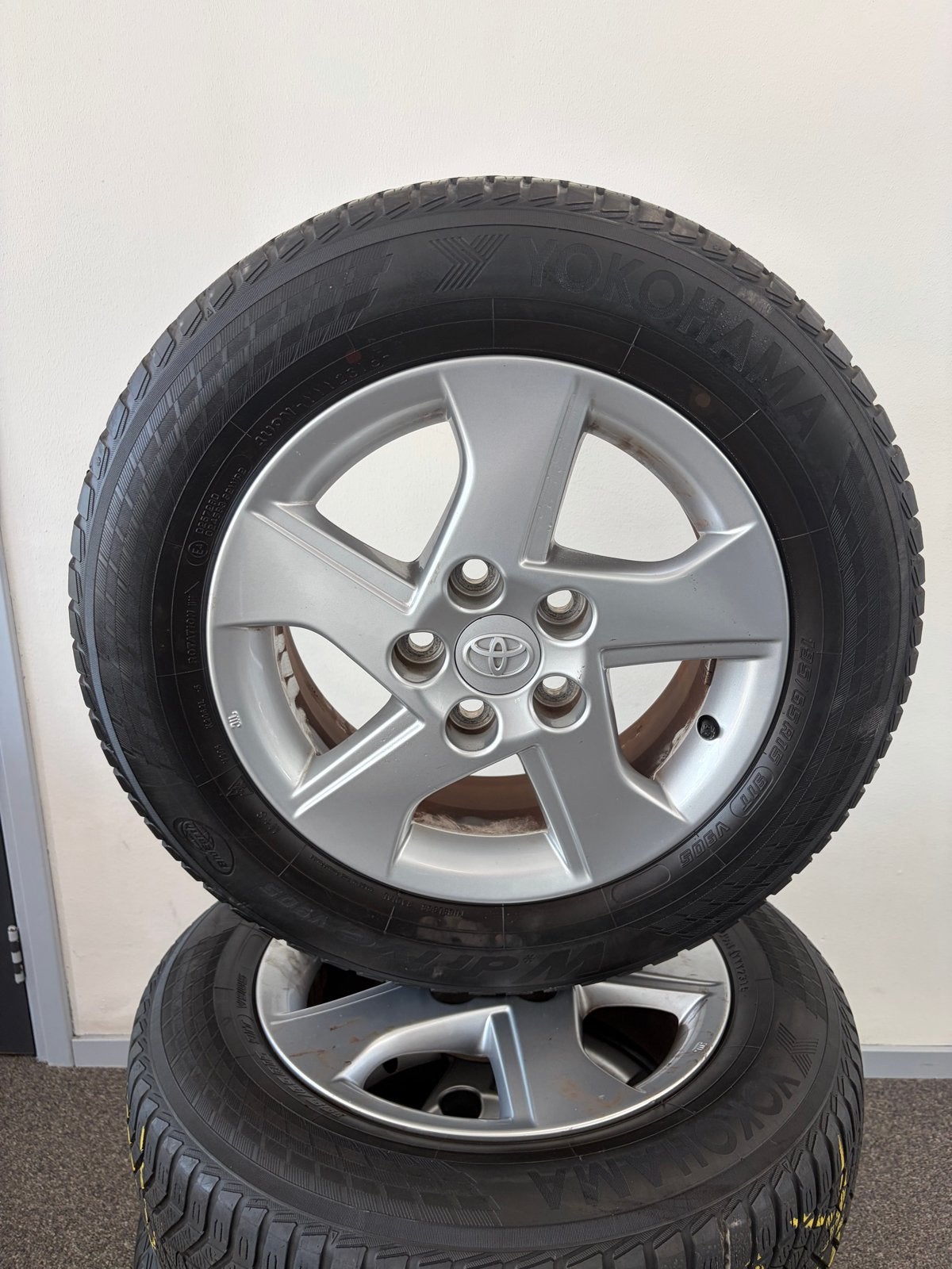 Toyota Auris Velgen met Winterbanden, Ophalen, Gebruikt, Banden en Velgen, Winterbanden
