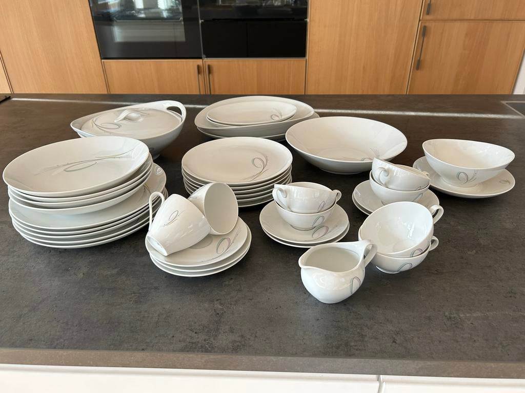 Servies van Eschenbach Bavaria, Huis en Inrichting, Keuken | Servies, Ophalen, Gebruikt, Overige stijlen, Porselein